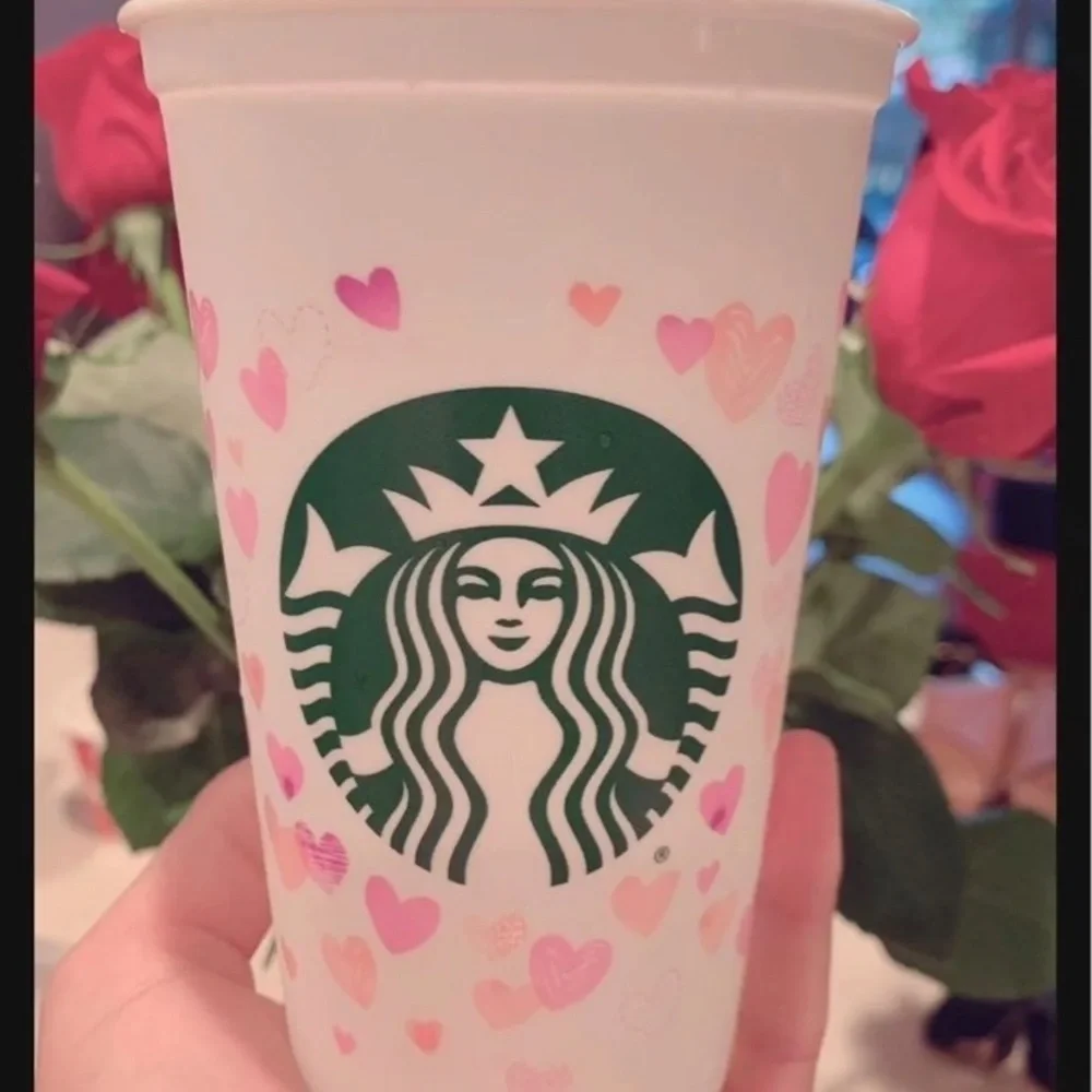 Starbucks color changing hot cup